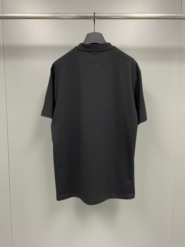 VERSACE TSHIRT - Image 4