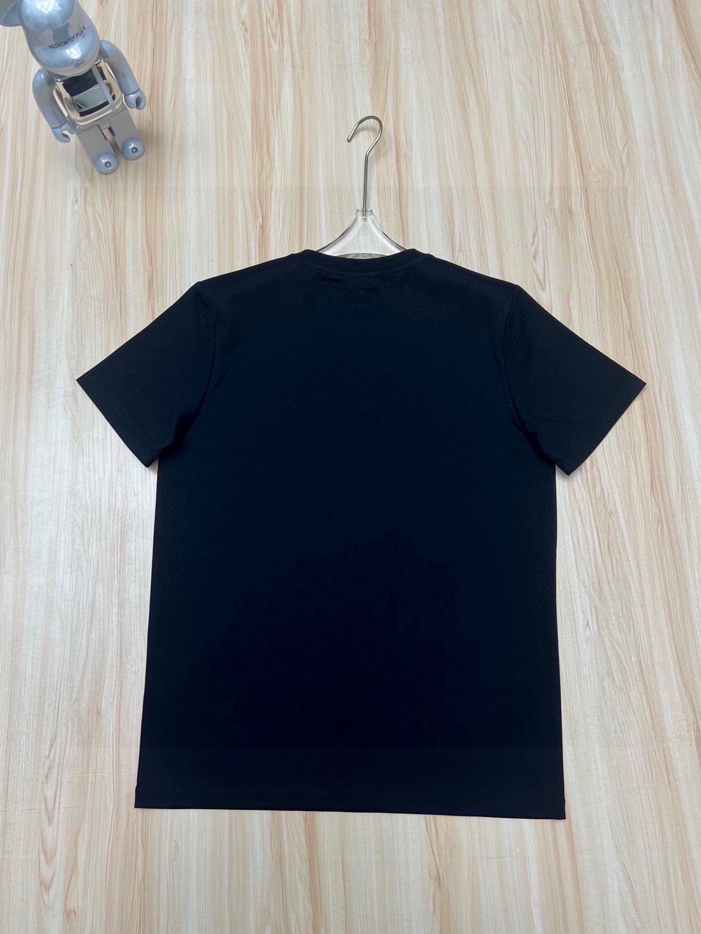 VERSACE TSHIRT - Image 3