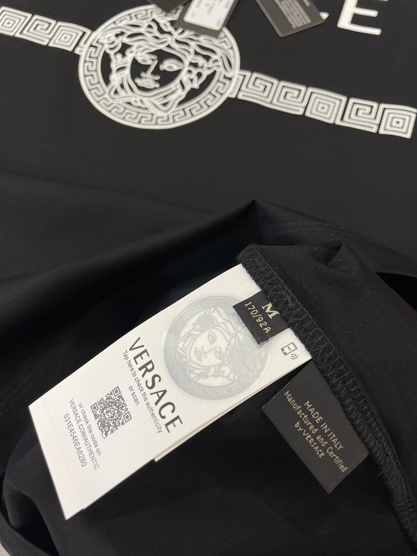 VERSACE TSHIRT - Image 7