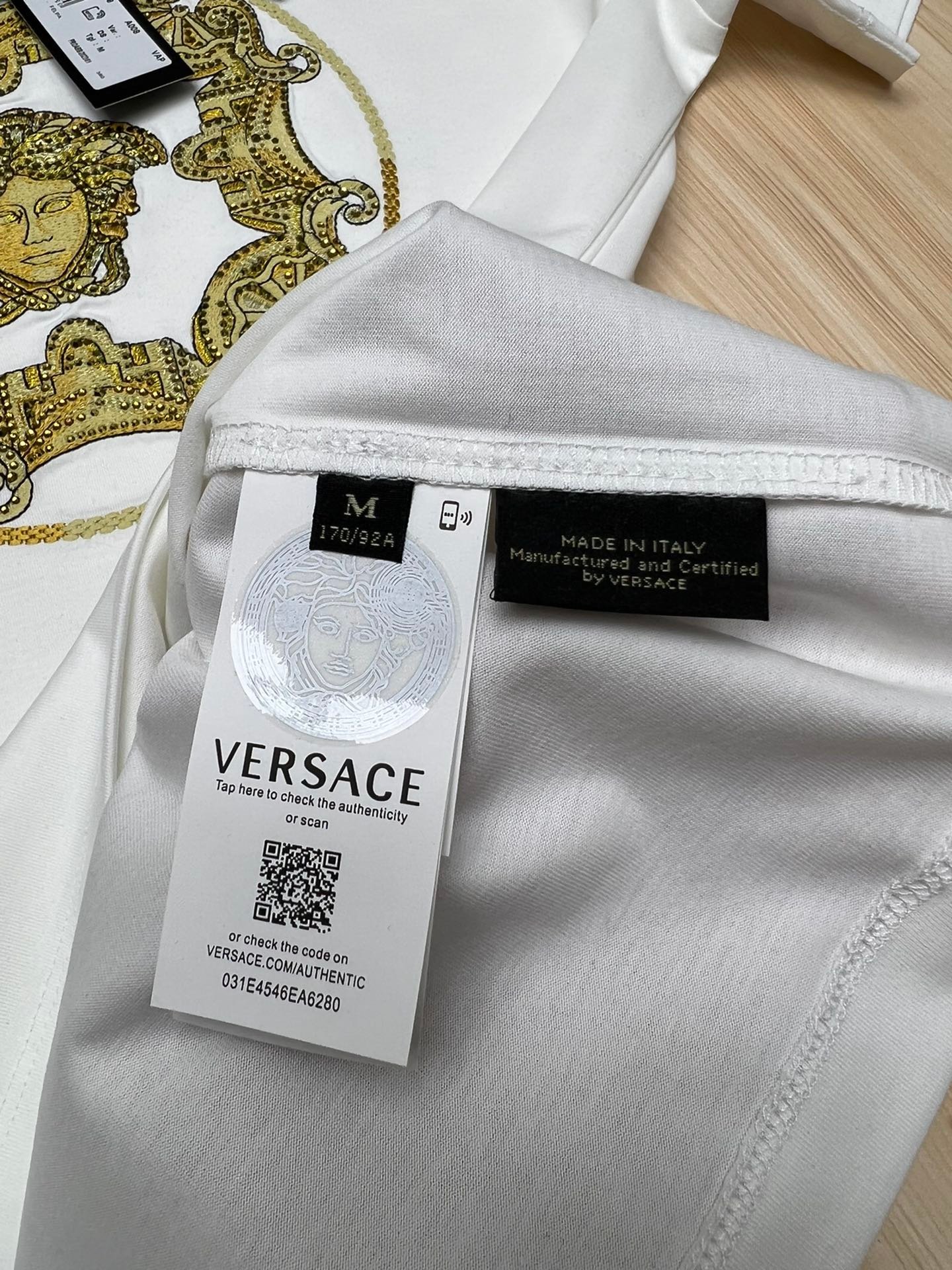 VERSACE TSHIRT - Image 7