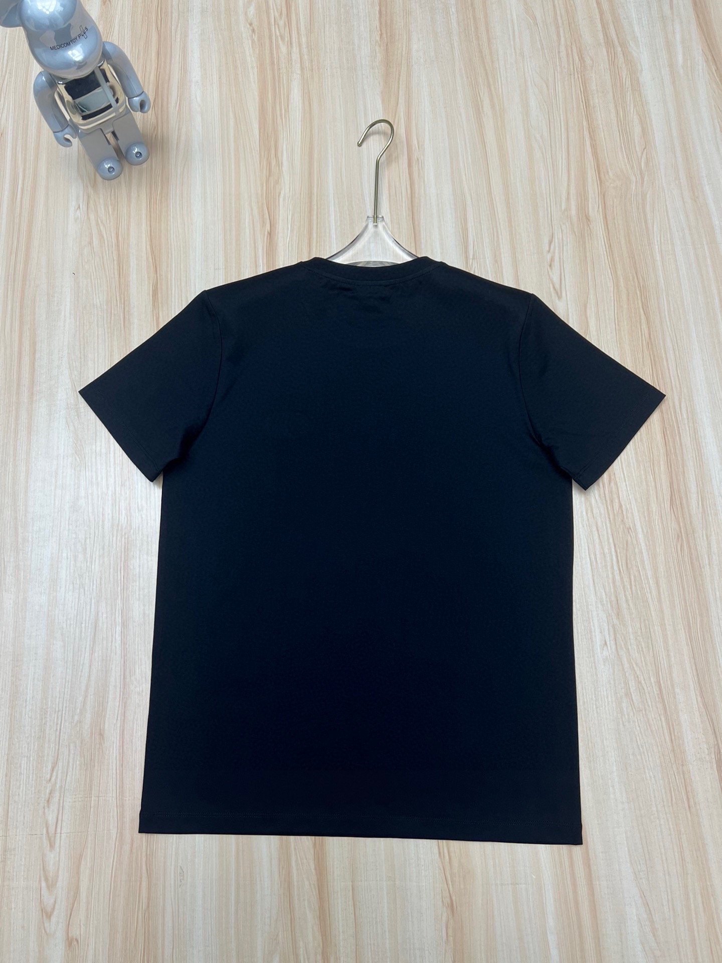 VERSACE TSHIRT - Image 3