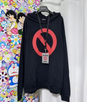 VETEMENTS HOODIE