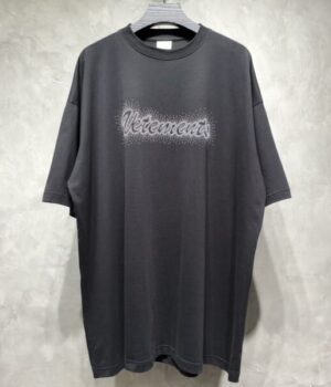 VETEMENTS TSHIRT