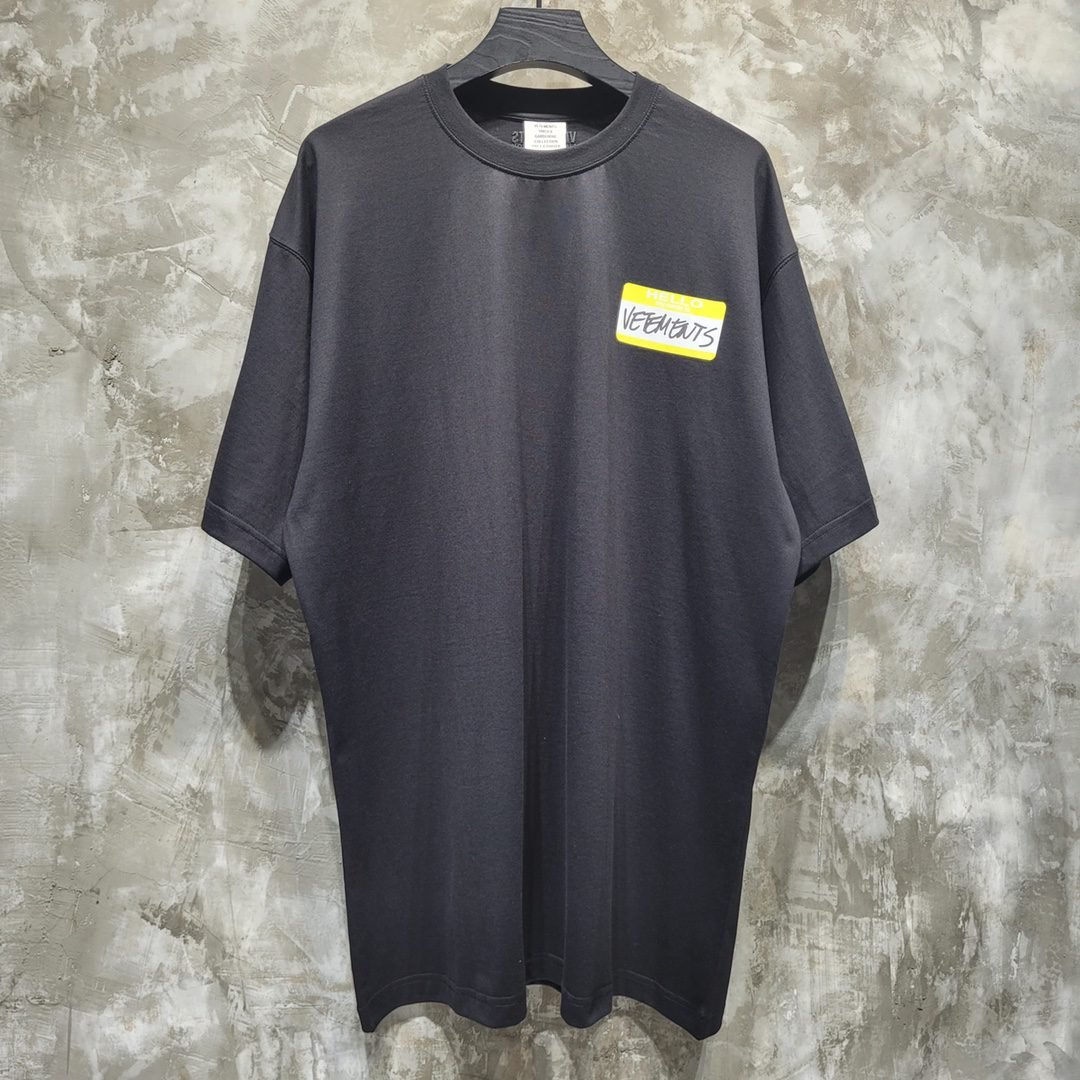 VETEMENTS TSHIRT - Image 3