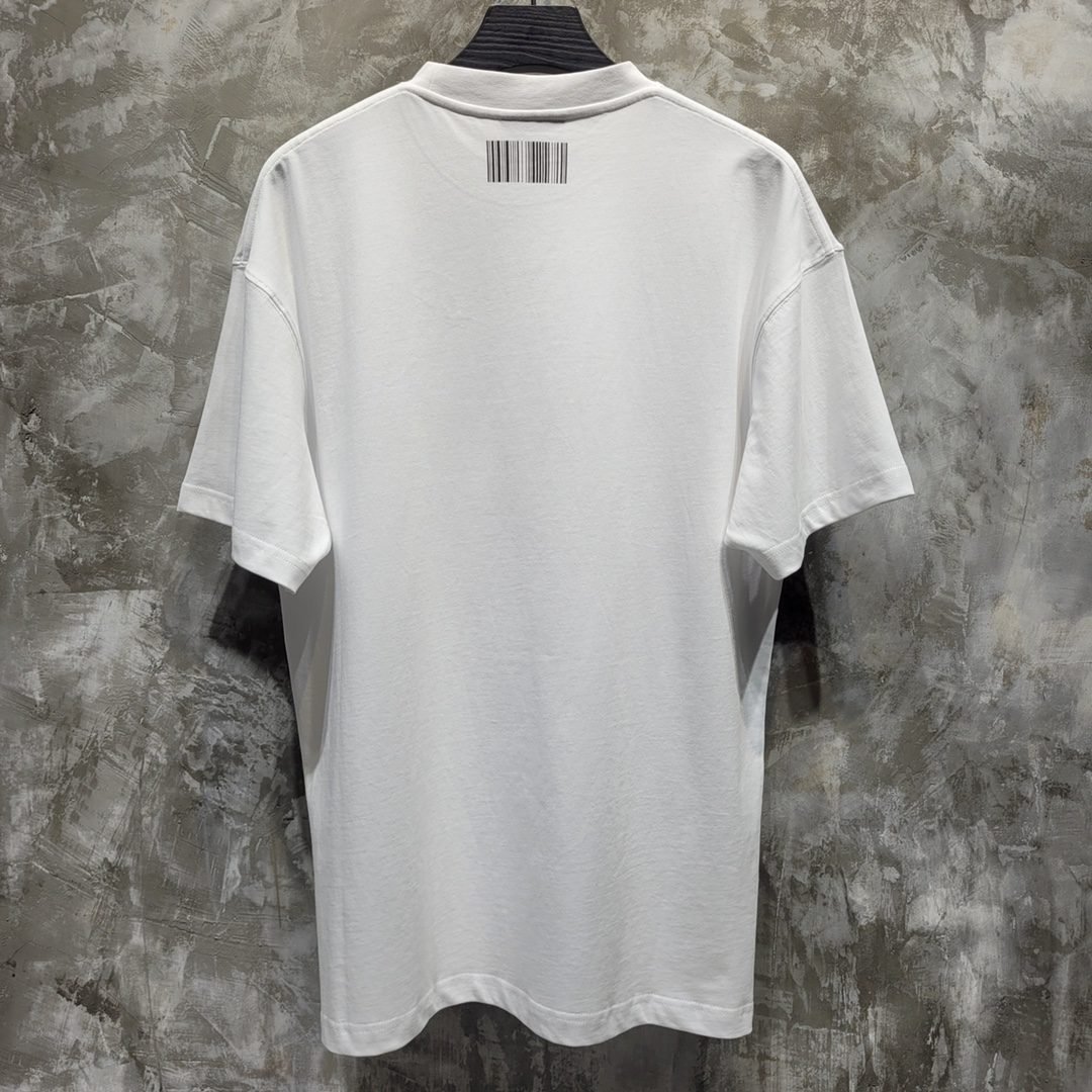 VETEMENTS TSHIRT - Image 3