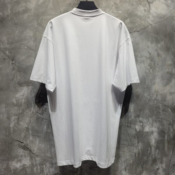 VETEMENTS TSHIRT - Image 4