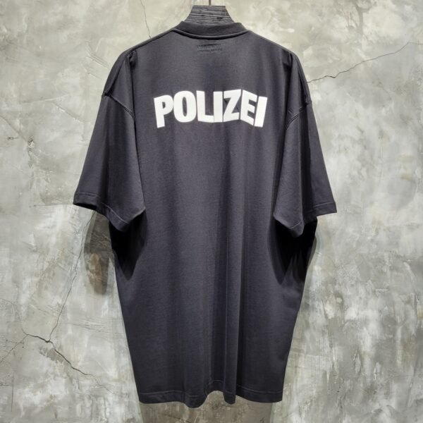 VETEMENTS TSHIRT - Image 4