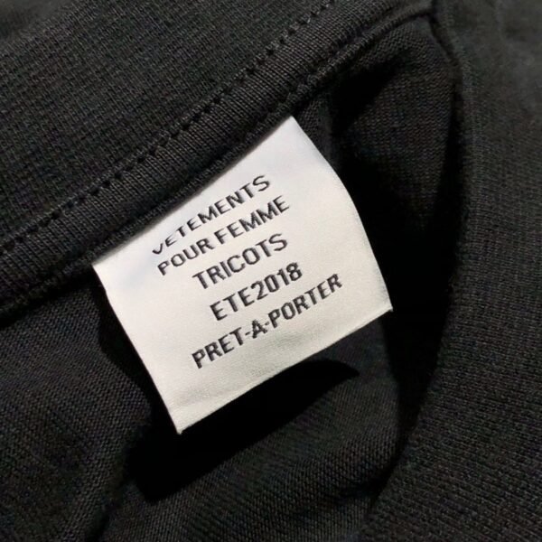 VETEMENTS TSHIRT - Image 6
