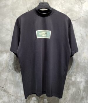 VETEMENTS TSHIRT