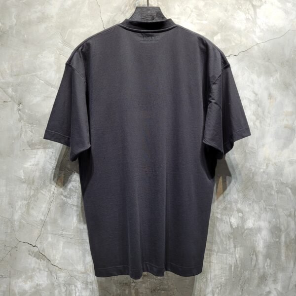 VETEMENTS TSHIRT - Image 4