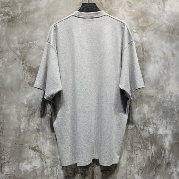 VETEMENTS TSHIRT - Image 4