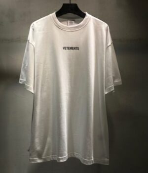 VETEMENTS TSHIRT
