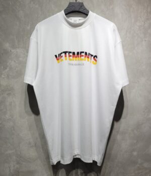 VETEMENTS TSHIRT