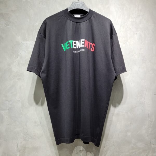 VETEMENTS TSHIRT