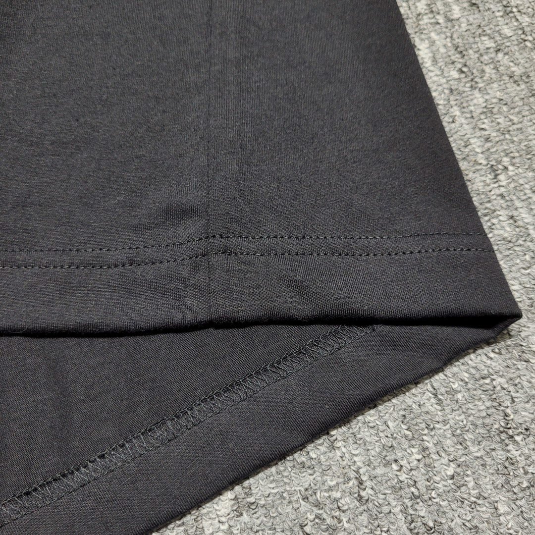 VETEMENTS TSHIRT - Image 7