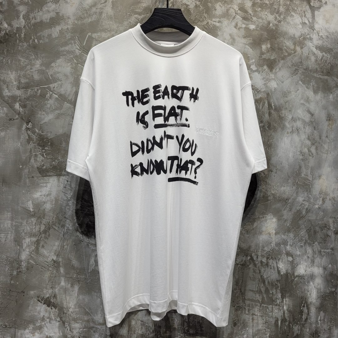 VETEMENTS TSHIRT - Image 2