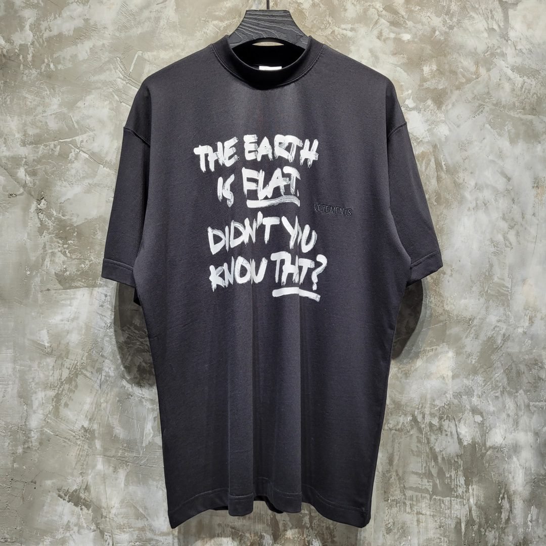 VETEMENTS TSHIRT - Image 2