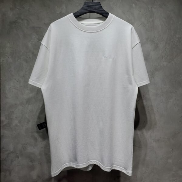 VETEMENTS TSHIRT - Image 4