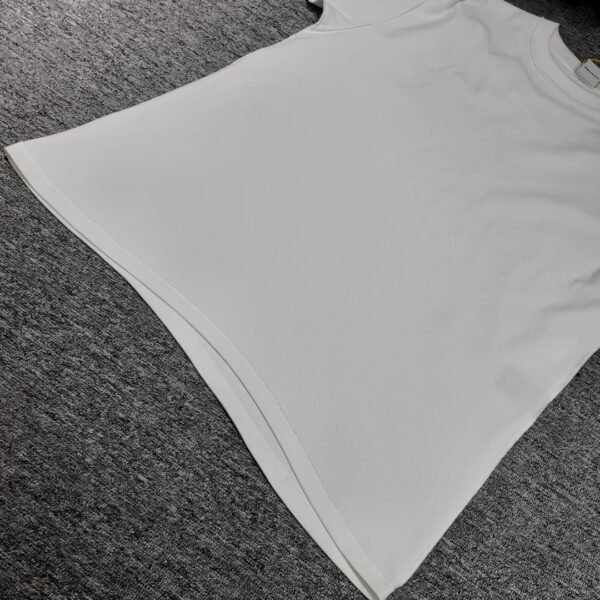 VETEMENTS TSHIRT - Image 8