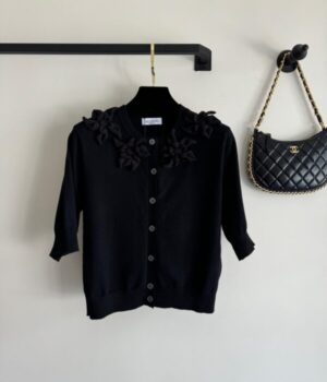 VLTN TOPS