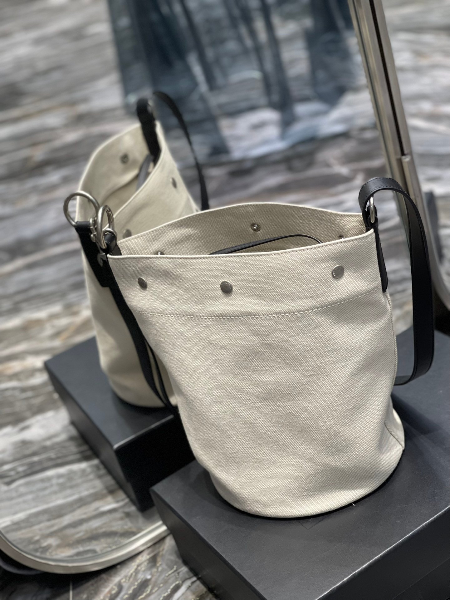 YSL BAG - Image 5