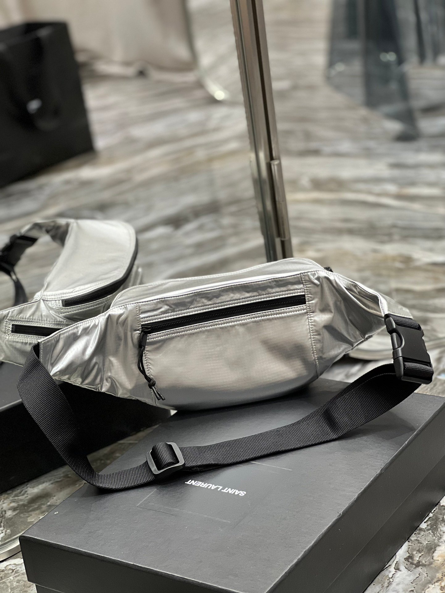 YSL BAG - Image 7